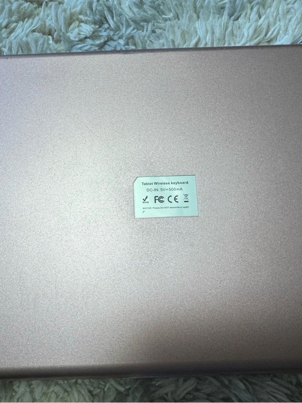 I pad air Rose Gold Tablet Keyboard Case with Trackpad - Picture 3 of 3